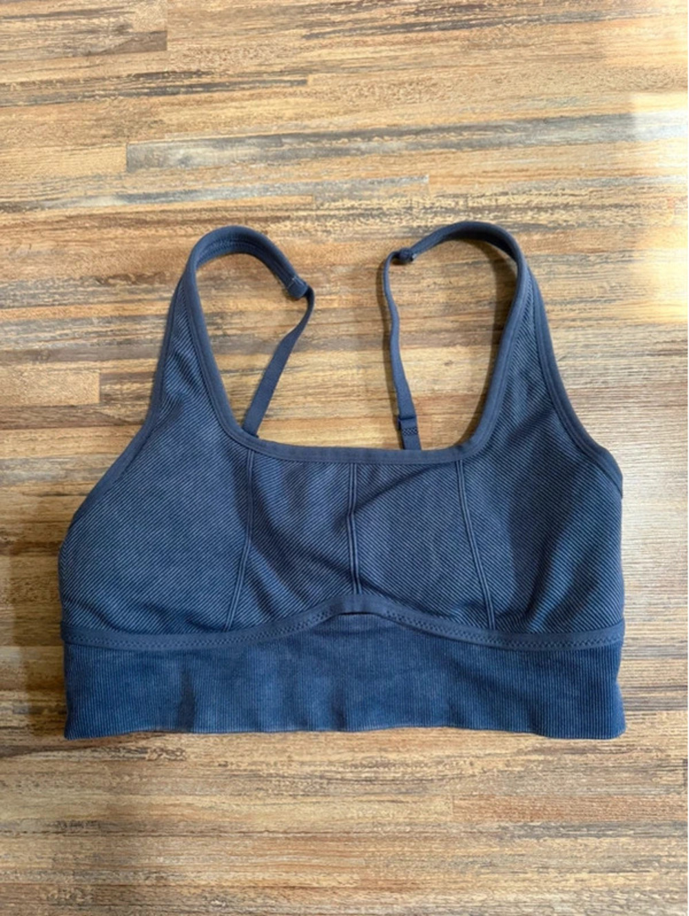 Yogalicious sports bra size medium